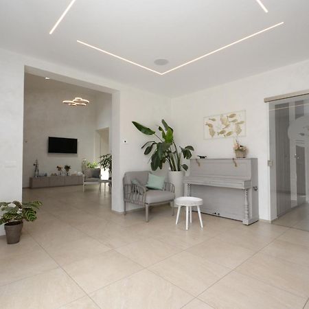 I Delfini - Natural B&B Cesenatico Ngoại thất bức ảnh