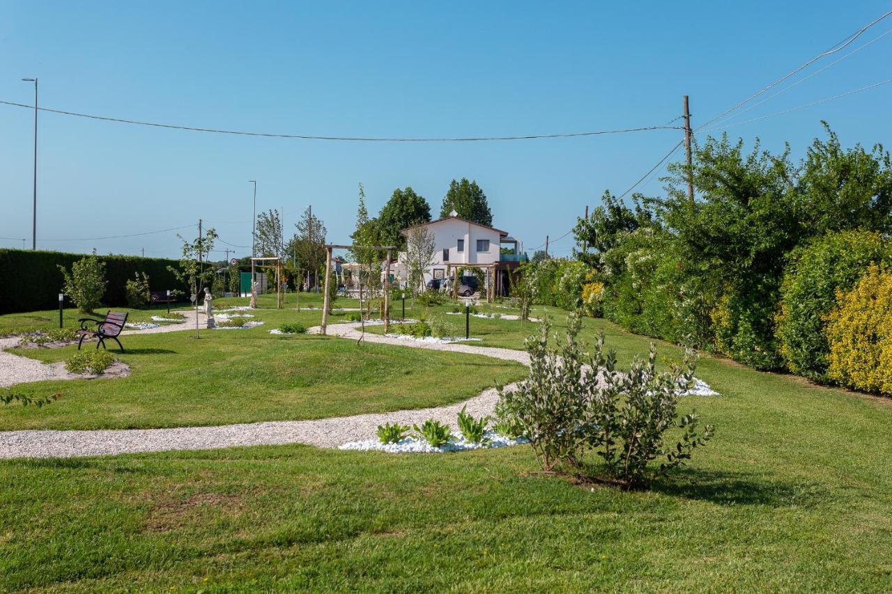 I Delfini - Natural B&B Cesenatico Ngoại thất bức ảnh