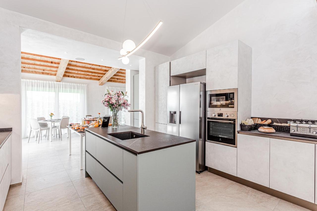 I Delfini - Natural B&B Cesenatico Ngoại thất bức ảnh