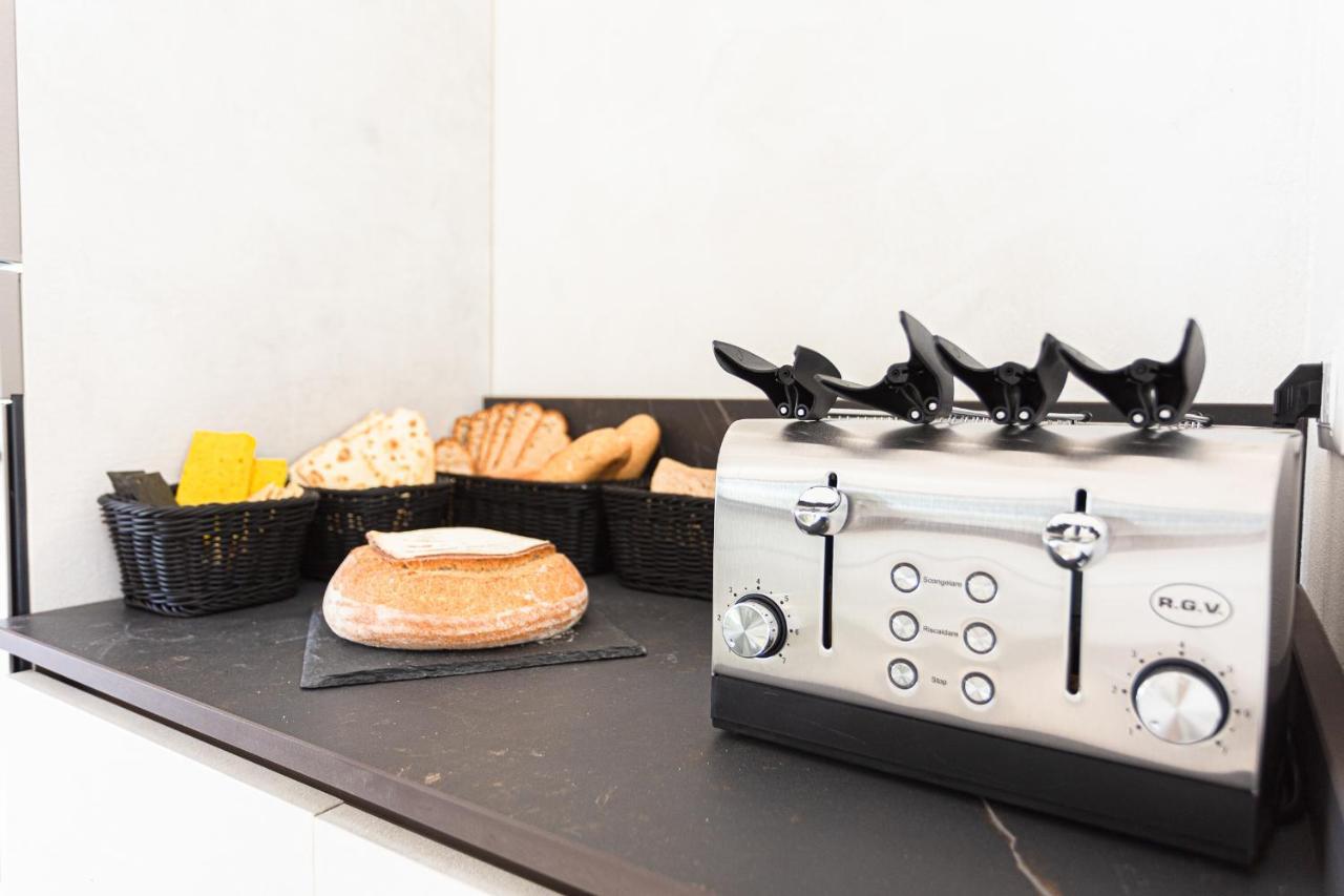 I Delfini - Natural B&B Cesenatico Ngoại thất bức ảnh